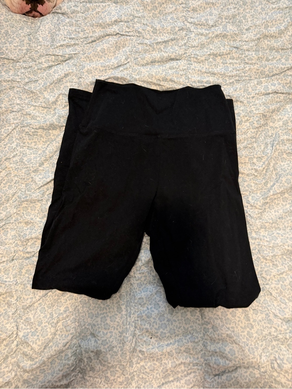 American Eagle Black Women's High-Waist Performance leggings